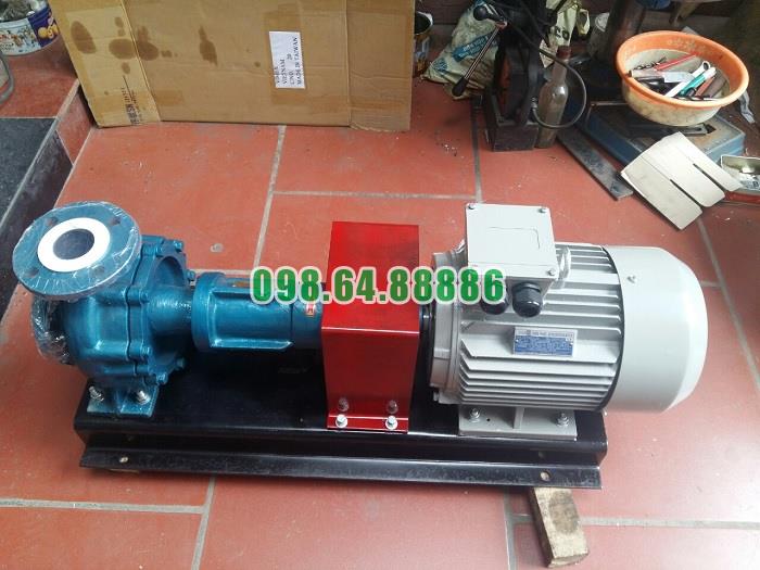 Bơm dầu gia nhiệt RY50-32-200 lưu lượng 18 m3/h, công suất 5.5 kW, cột áp 50 m
